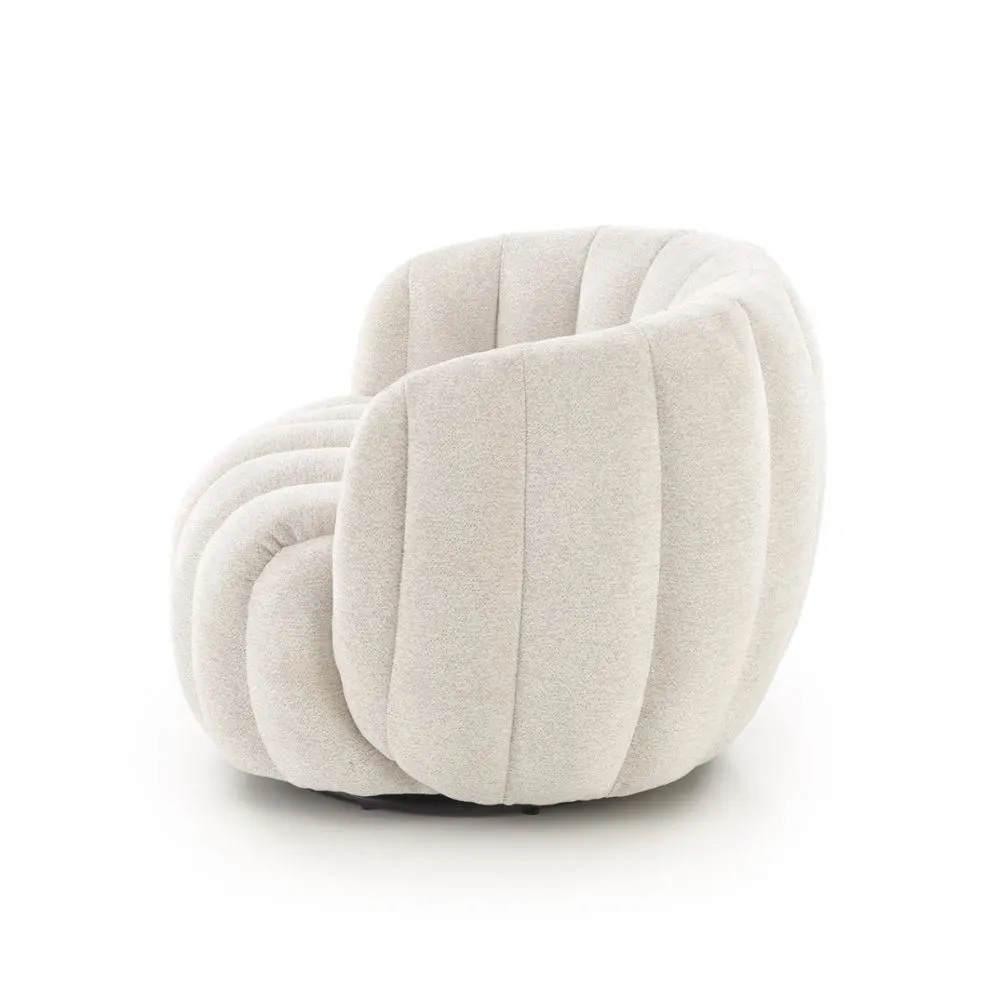 Fotel do salonu FRASER kremowy obracany w stylu japandi I sklep meblowy MIRAT.