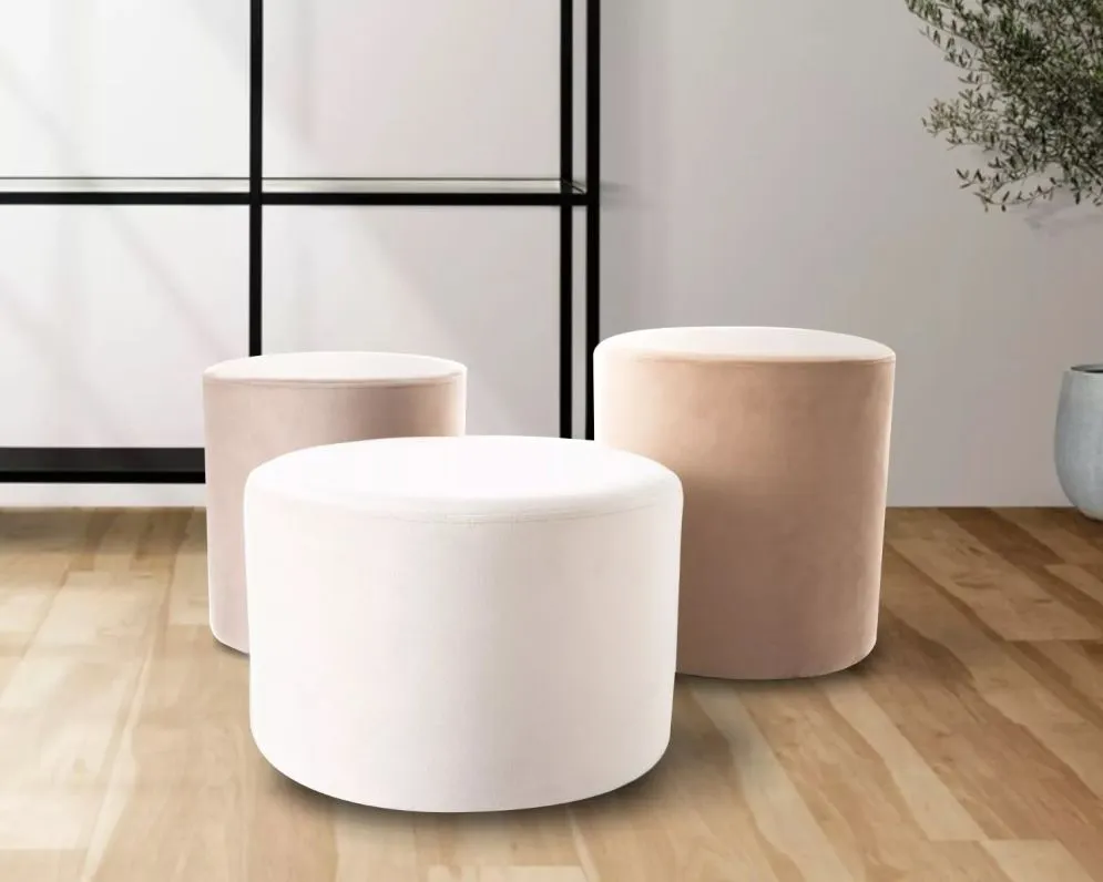 Pufa DOTI A VELVET jasnobeżowa I sklep meblowy MIRAT.