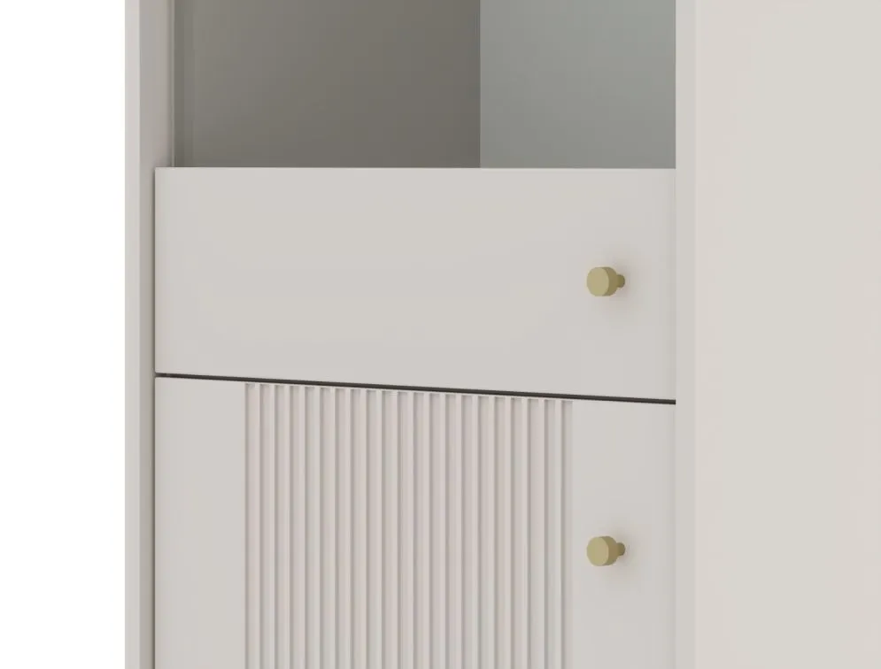 Witryna ISEO kaszmir mat/czarna przeszklona I sklep meblowy MIRAT. styl GLAMOUR, RYFLOWANY kolekcja ISEO