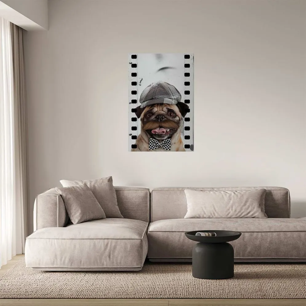 Plakat Mops w czapce 40x60 cm bez ramy bez marginesu | MIRAT.