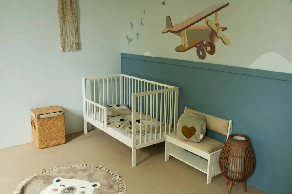 Łóżeczko dziecięce NINA 120x60 białe skandynawskie I sklep meblowy MIRAT. styl SKANDYNAWSKI