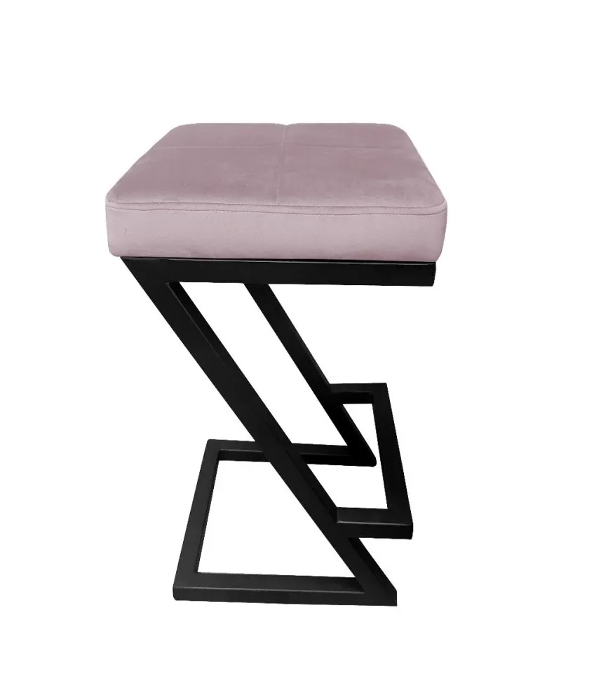 Hoker ZAZU VELVET jasnoróżowy kwadratowy z przeszyciami | MIRAT. w stylu LOFT kolekcja