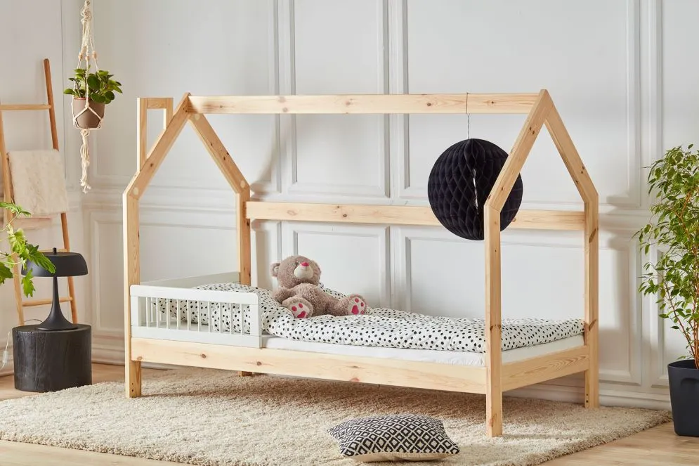 Łóżko DOMEK 90x200 sosna z szufladą i barierkami PINIO | MIRAT. w stylu  kolekcja