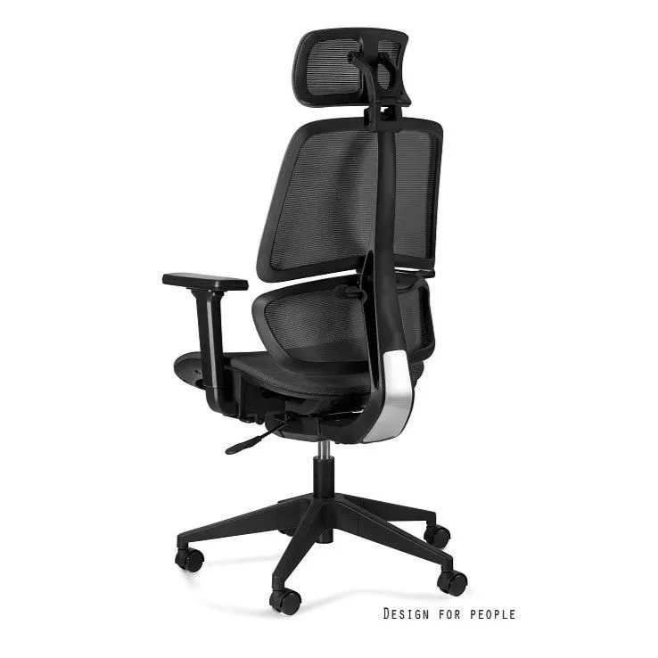 Fotel biurowy ERGO czarny I sklep meblowy MIRAT.