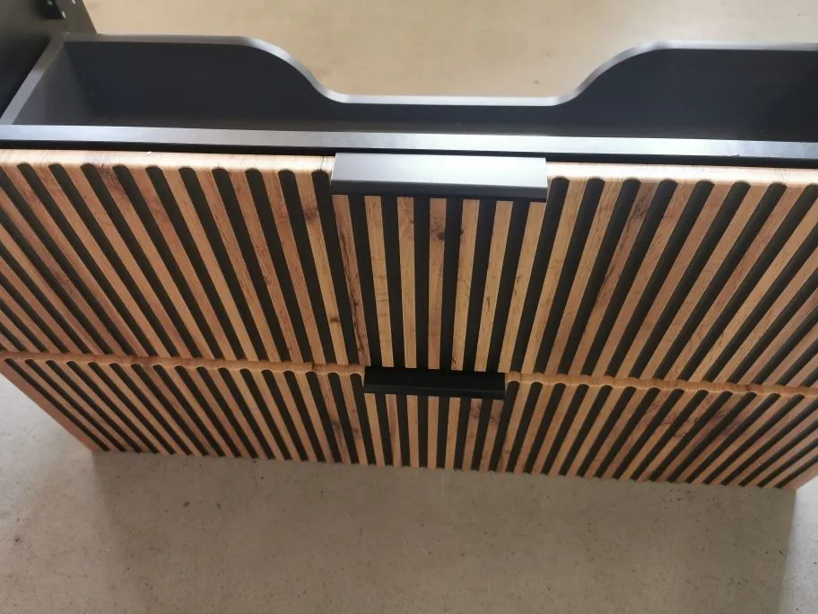 Szafka pod umywalkę nablatową XILO BLACK WOTAN 82 100cm czarna/dąb - powystawowa I sklep meblowy MIRAT. styl LOFT, RYFLOWANY