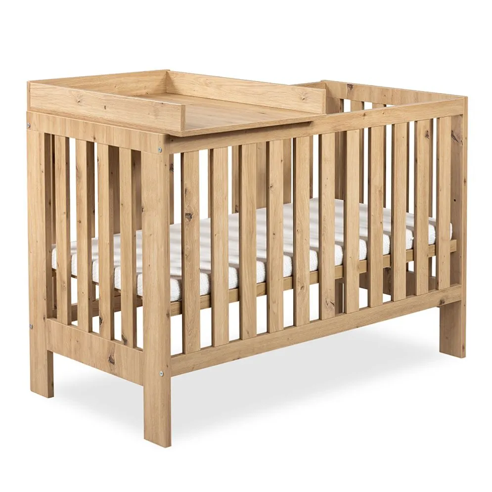 Łóżeczko dziecięce AMELIA II 120x60 dąb spełniające normy bezpieczeństwa I sklep meblowy MIRAT.  kolekcja AMELIA