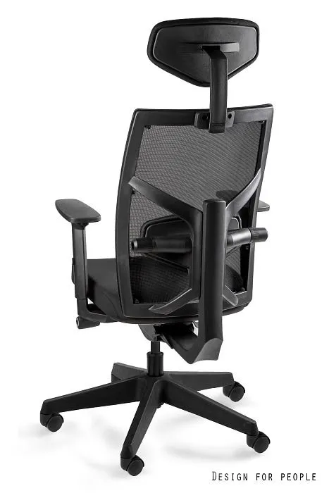 Fotel biurowy TUNE czarny z regulowanymi podłokietnikami | MIRAT.