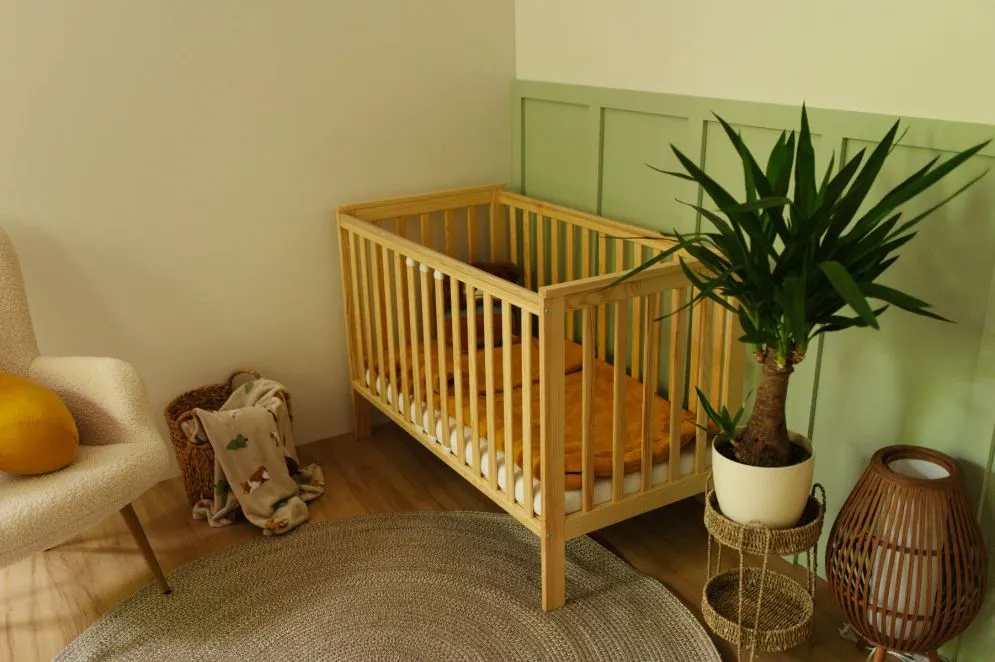 Łóżeczko dziecięce FILIP 120x60 sosna drewniane I sklep meblowy MIRAT. styl SKANDYNAWSKI