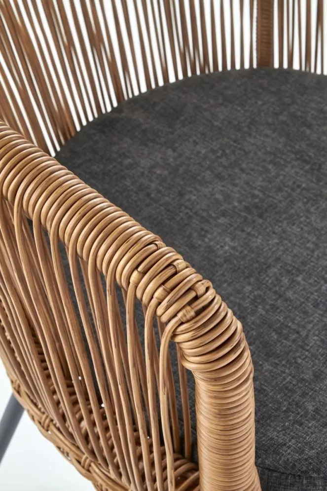 Krzesło K400 rattanowe z szarą poduszką na metalowych nogach | MIRAT.