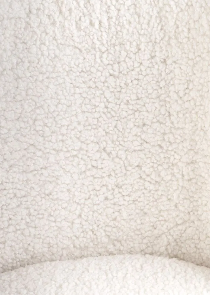 Krzesło K474 kremowe do jadalni i salonu w stylu glamour | MIRAT. w stylu GLAMOUR kolekcja