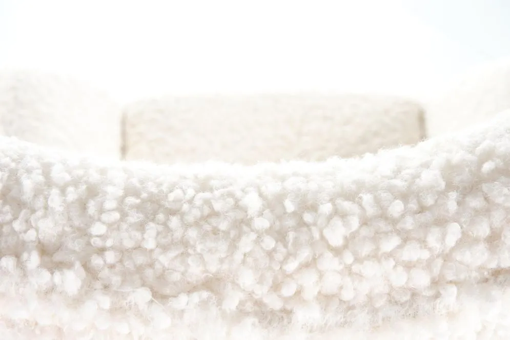 Fotel bujany LIBERTO kremowy tapicerowany do salonu | MIRAT.