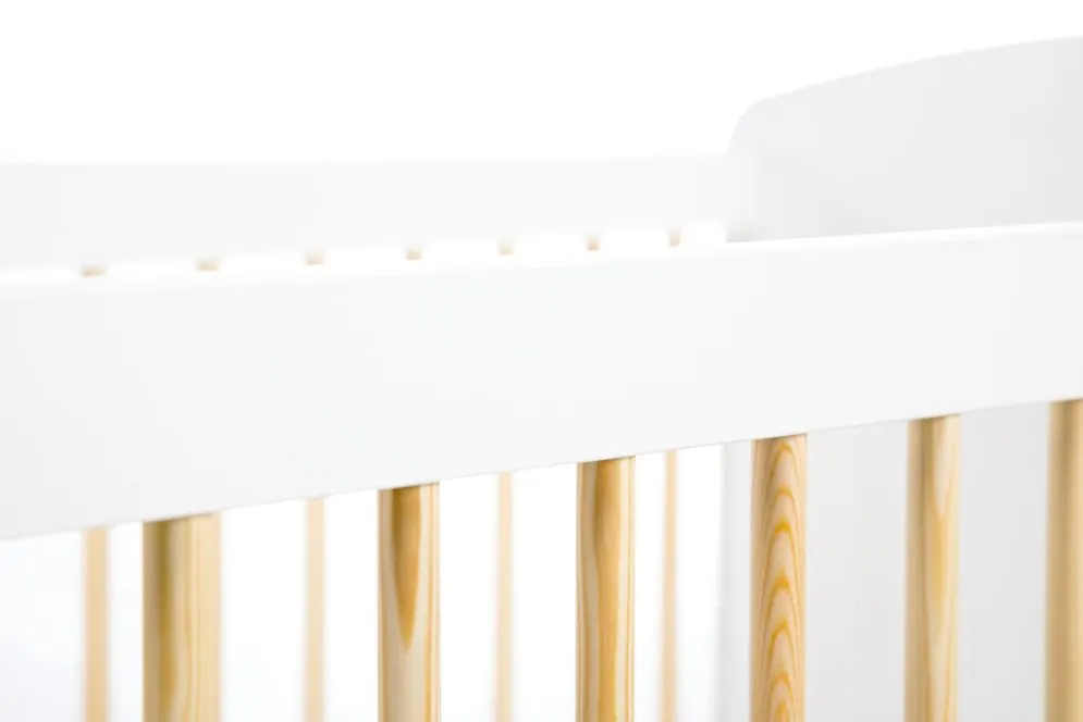 Łóżeczko dziecięce KAROLINA II 120x60 białe/sosna ze stelażem I sklep meblowy MIRAT. styl SKANDYNAWSKI