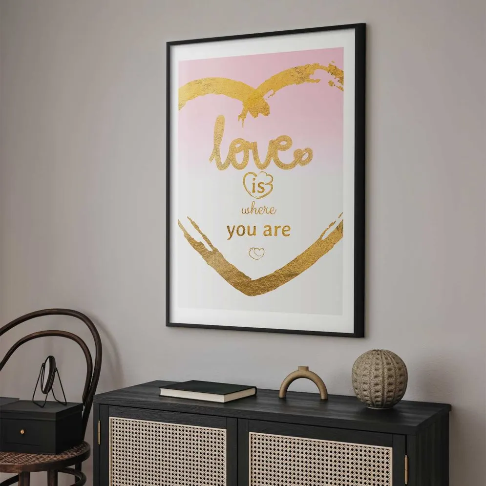 Plakat Love Is 60x90 cm z ramą czarną z marginesem | MIRAT.