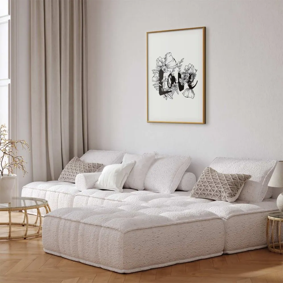 Plakat Love w kwiatach 29,7x42 cm z ramą złotą z marginesem | MIRAT.