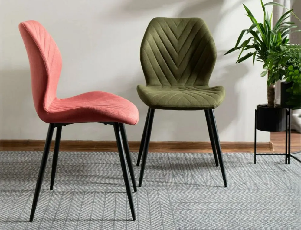 Krzesło tapicerowane MIKE NEA czerwone na metalowych nogach I sklep meblowy MIRAT. styl LOFT