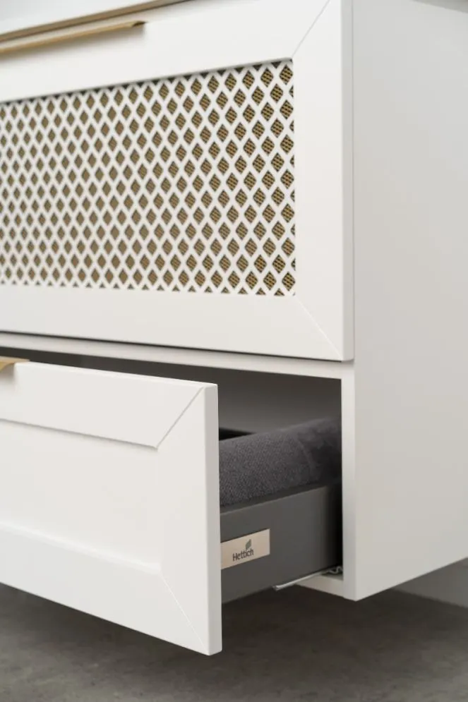 Wisząca szafka pod umywalkę CHIC 100 cm czarna półmat ze złotymi dodatkami | MIRAT