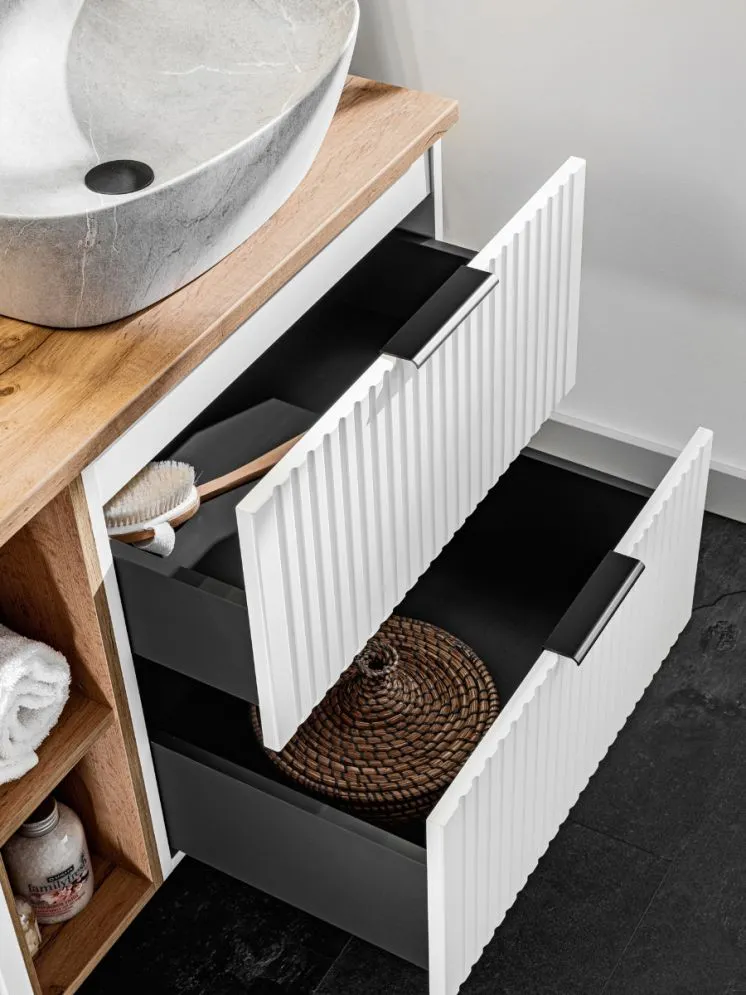 Szafka pod umywalkę ADEL WHITE 82 80cm biała z ryflowanymi frontami I sklep meblowy MIRAT. styl LOFT, RYFLOWANY, SKANDYNAWSKI