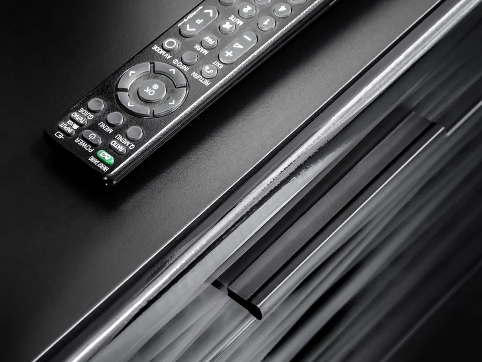 Meblościanka MODICA czarny mat/czarny połysk efekt 3D | MIRAT.