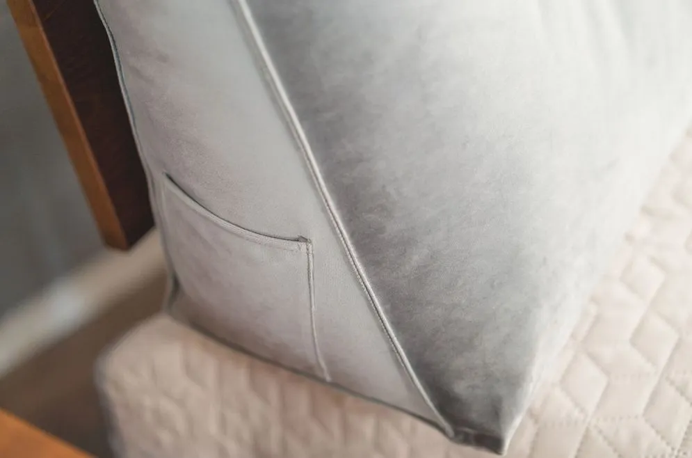 Poduszka zagłówek PILLOW CHIC VELVET 180 szara pikowana | MIRAT.