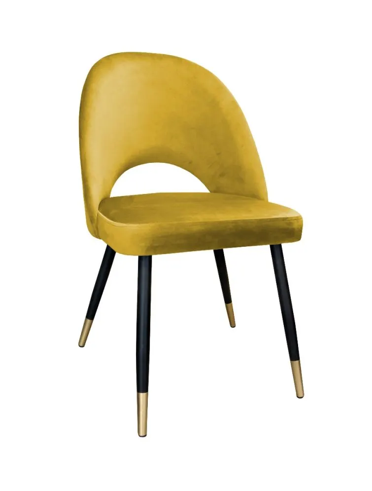 Krzesło ISKAR VELVET GOLD musztardowy/curry nowoczesne na metalowych nogach | MIRAT. w stylu GLAMOUR kolekcja