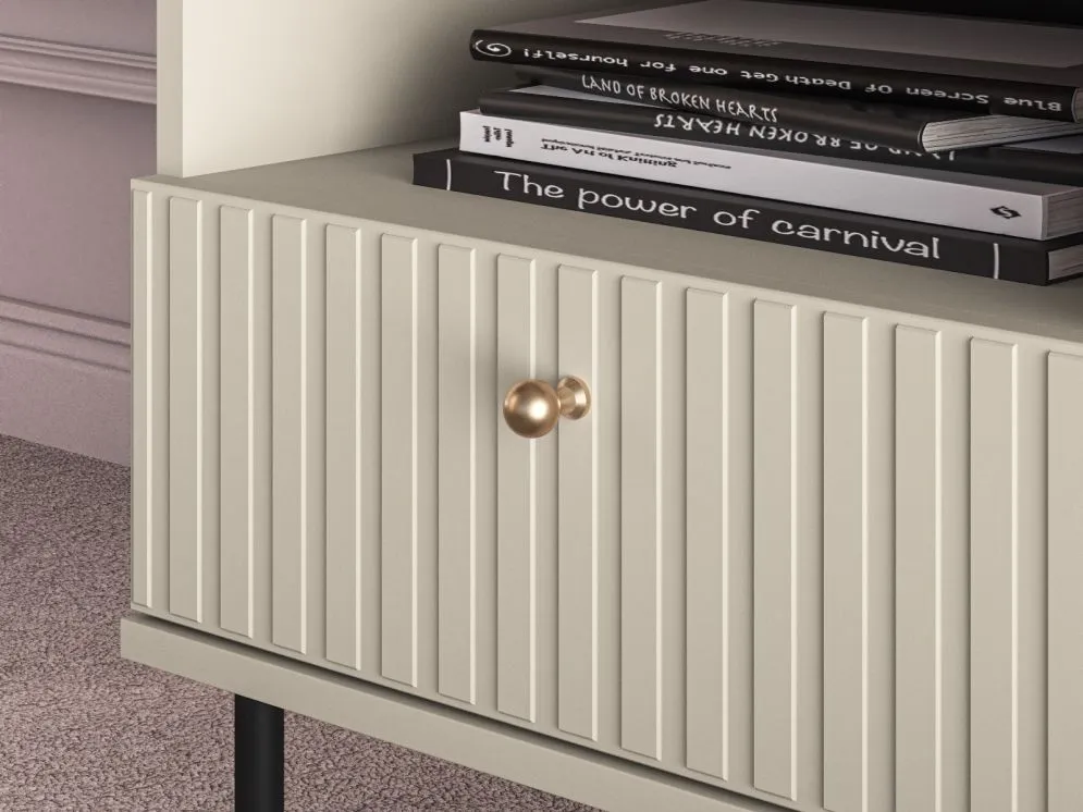 Szafka nocna ELLEN kaszmir z półką do sypialni I sklep meblowy MIRAT. styl GLAMOUR, RYFLOWANY kolekcja ELLEN