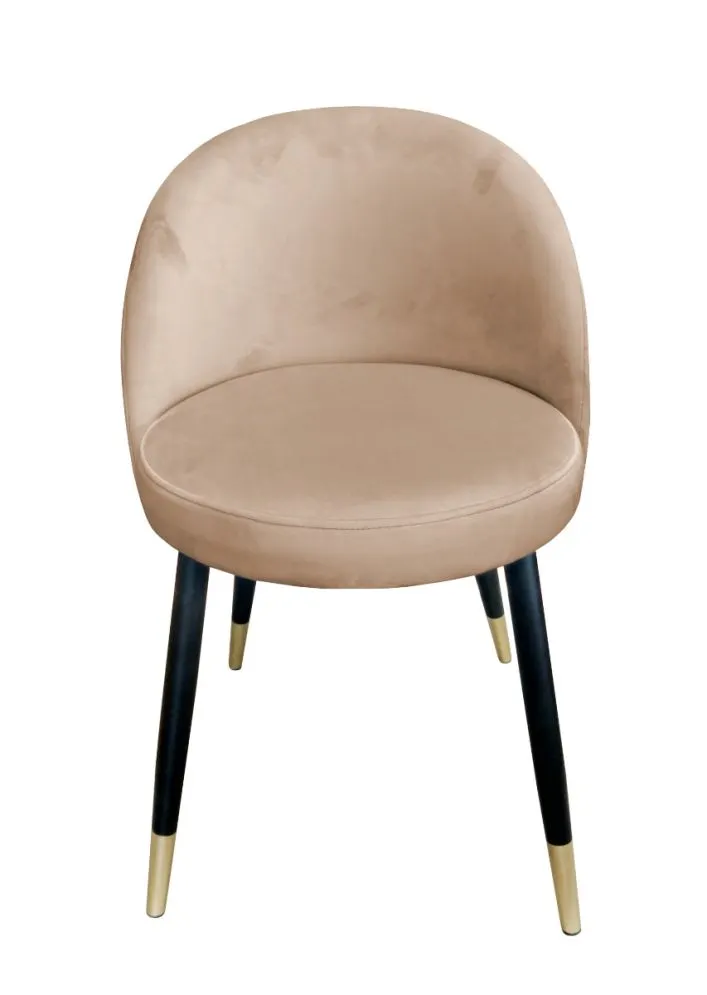 Krzesło TANEW VELVET GOLD beżowe na czarnych nogach do salonu | MIRAT. styl GLAMOUR