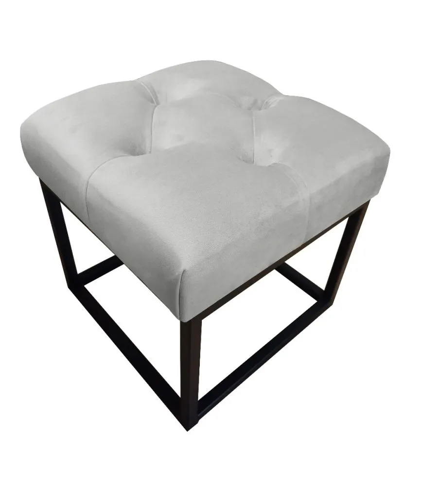 Pufa CHARLIE MG VELVET jasnoszara pikowana na metalowych nogach | MIRAT. w stylu GLAMOUR, LOFT kolekcja