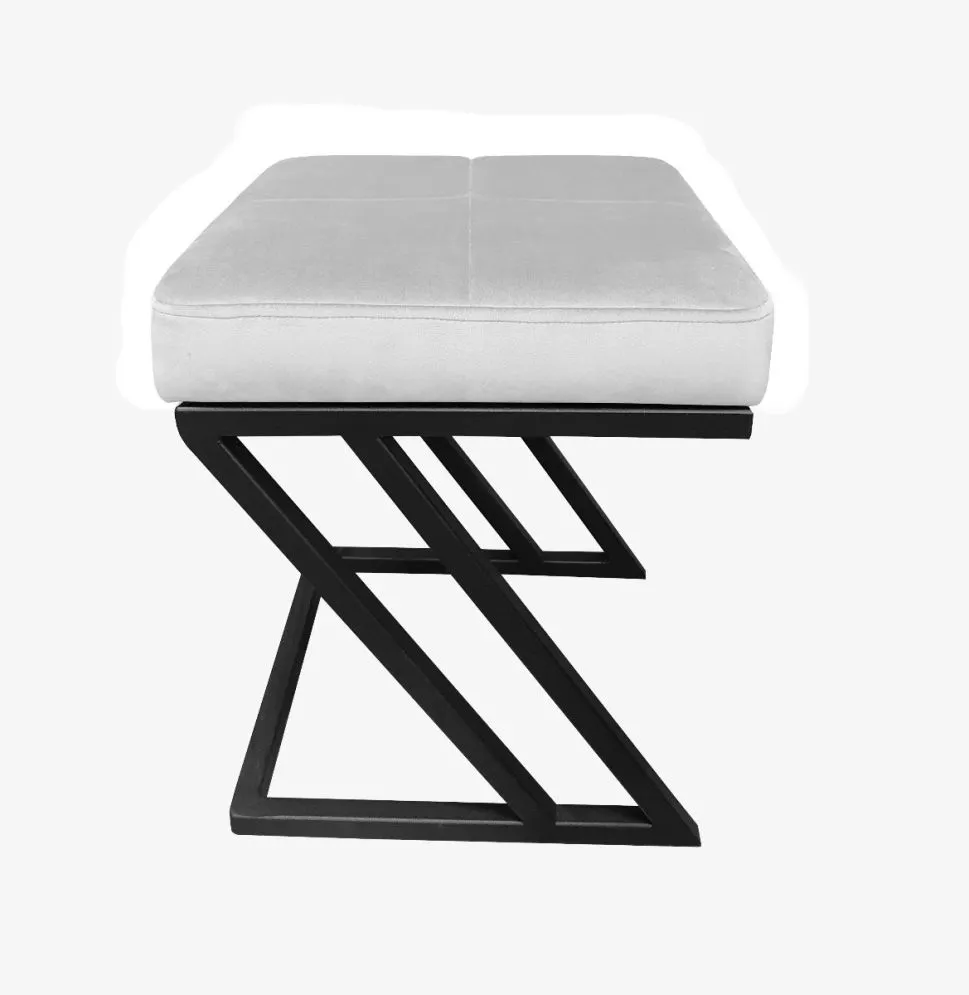 Pufa ZAZU MG VELVET jasnoszara pikowana na metalowych nogach | MIRAT. w stylu LOFT kolekcja