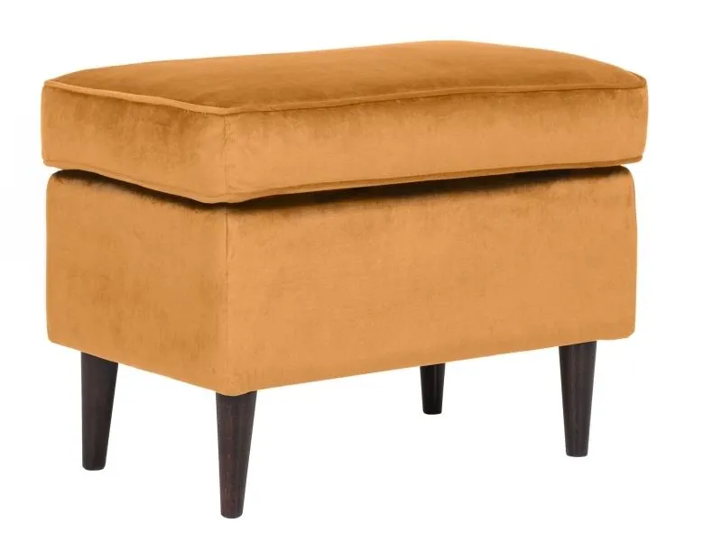 Pufa RON VELVET curry do siedzenia na drewnianych nogach | MIRAT. w stylu GLAMOUR kolekcja