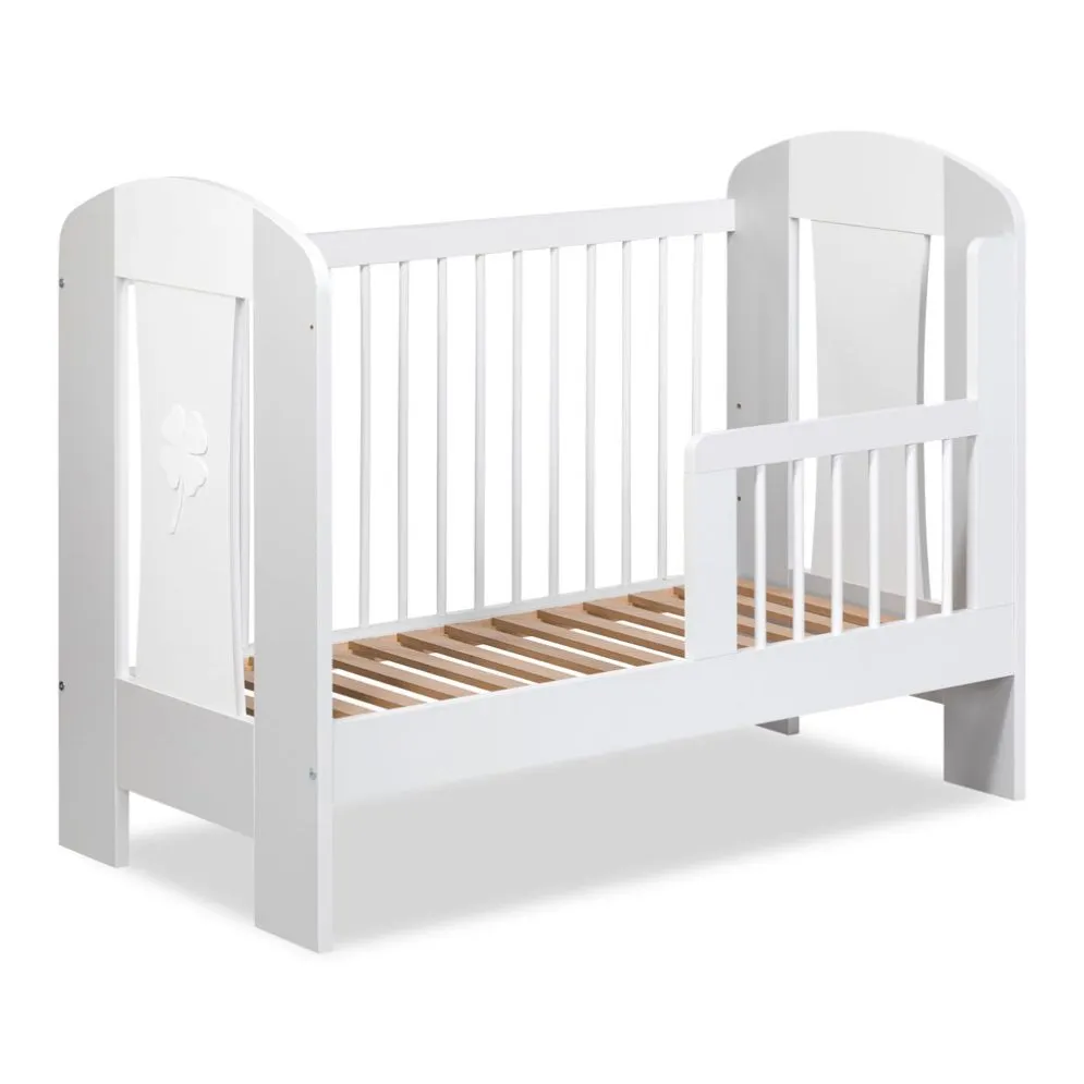 Łóżeczko dziecięce PATI 120x60 białe/szare drewniane I sklep meblowy MIRAT. styl SKANDYNAWSKI