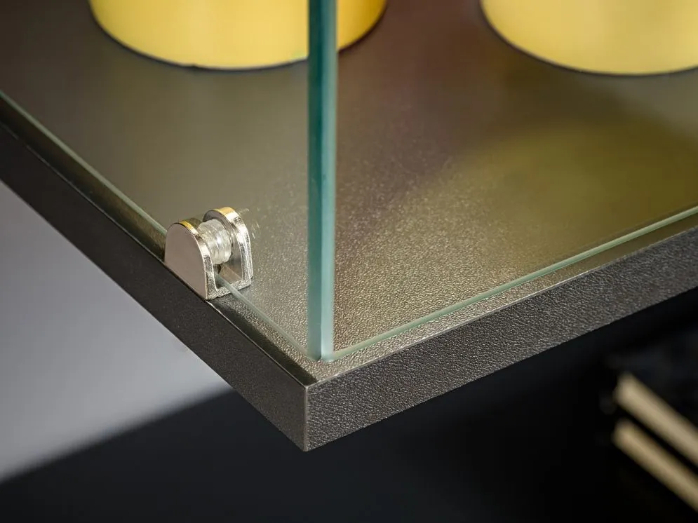 Meblościanka SILK z przeszklonymi witrynami | MIRAT. kolekcja SILK