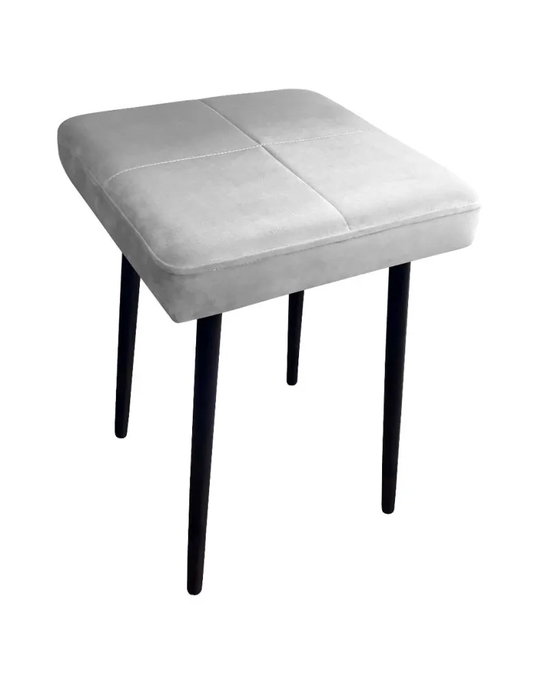 Taboret SQUARE MG VELVET jasno szary na metalowych nogach | MIRAT.