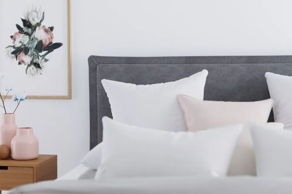 Łóżko kontynentalne VADUZ 160 granatowe velvet do sypialni | MIRAT. styl GLAMOUR