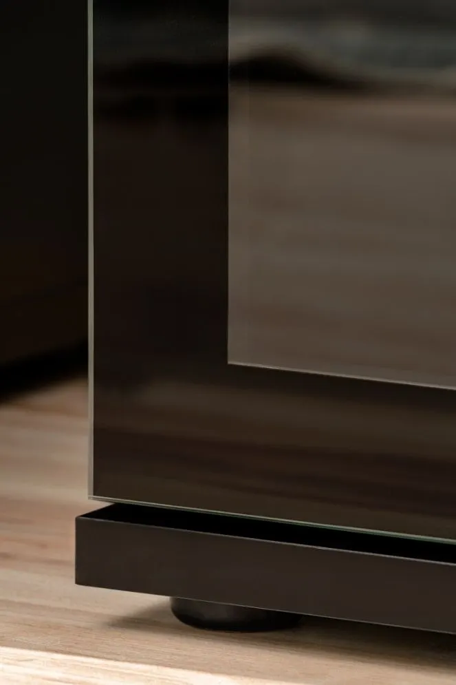 Witryna niska CAMERON LED hickory jackson/czarna szklana I sklep meblowy MIRAT.