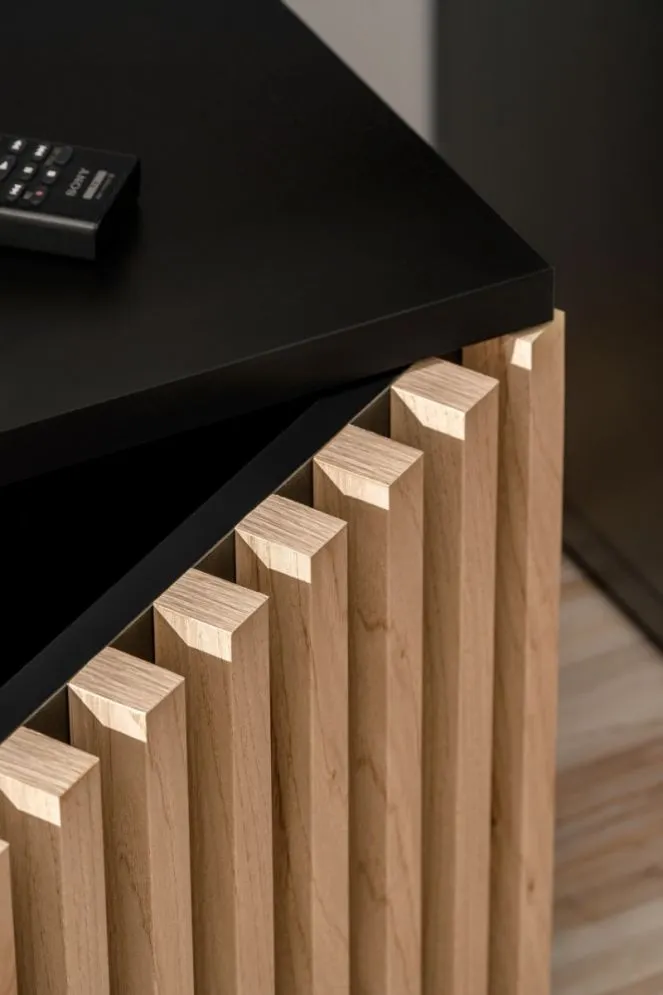 Szafka RTV CAMERON LED hickory jackson/czarna przeszklona I sklep meblowy MIRAT.