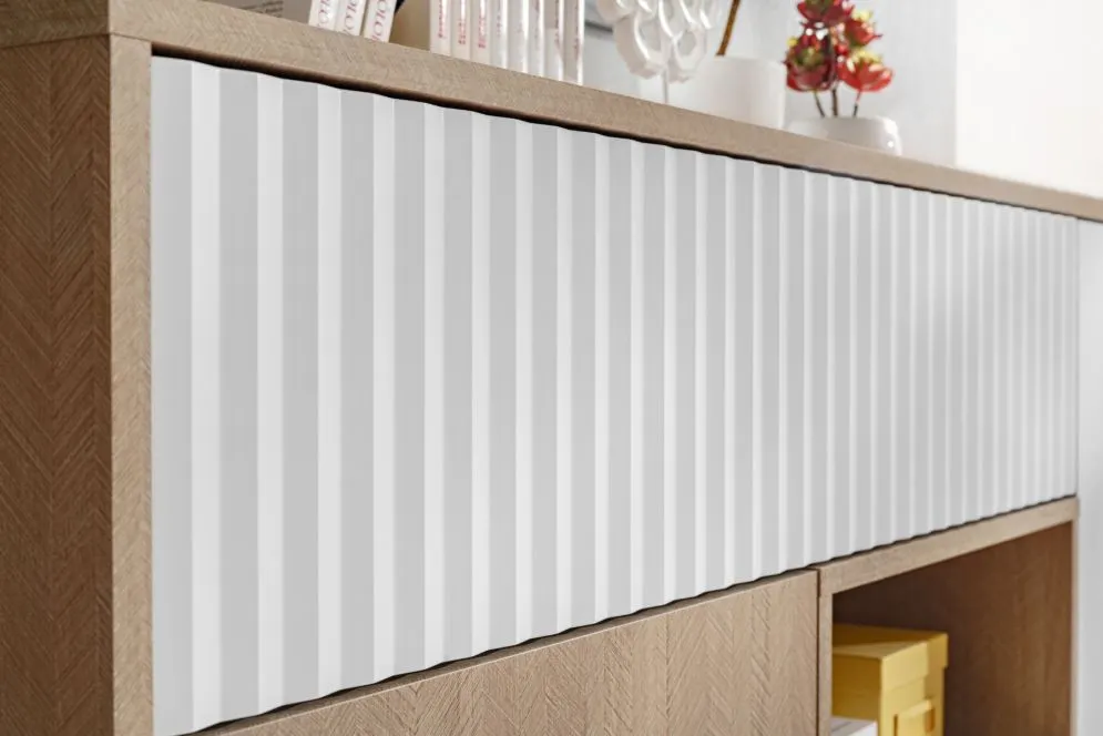 Komoda ZOE 3D2S jodełka scandi/biały mat z bezuchwytowym systemem otwierania I sklep meblowy MIRAT. styl RYFLOWANY, SKANDYNAWSKI