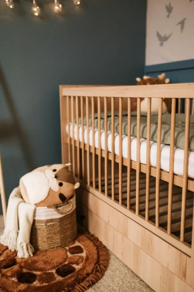 Łóżeczko dziecięce KOMPAKT 3W1 120x80 bukowe z komodą i szufladą I sklep meblowy MIRAT. styl SKANDYNAWSKI