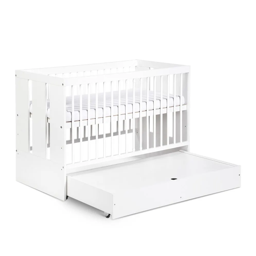 Łóżeczko dziecięce PAULA 120x60 białe bezpieczne niemowlęce I sklep meblowy MIRAT. styl SKANDYNAWSKI