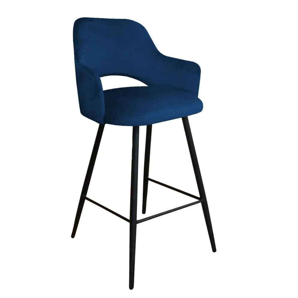 Hoker NAPO VELVET granatowy na czarnych metalowych nogach | MIRAT.