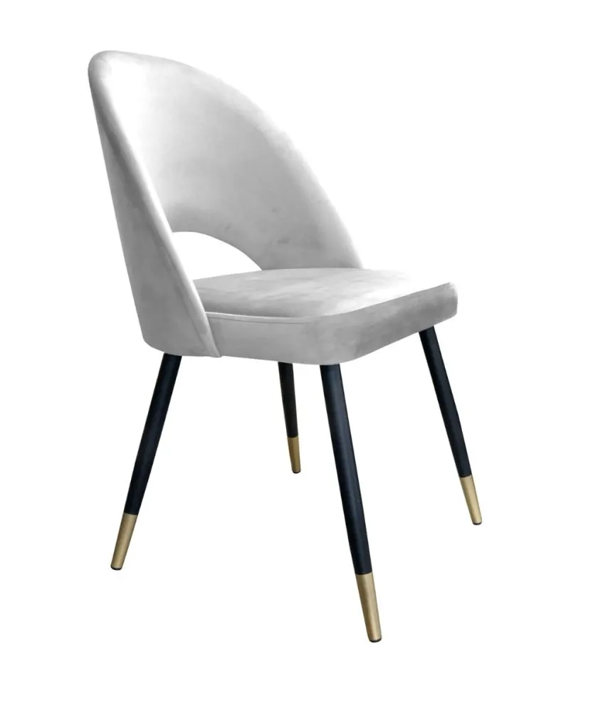 Krzesło ISKAR VELVET GOLD jasno szare nowoczesne z kubełkowym oparciem | MIRAT. w stylu GLAMOUR kolekcja