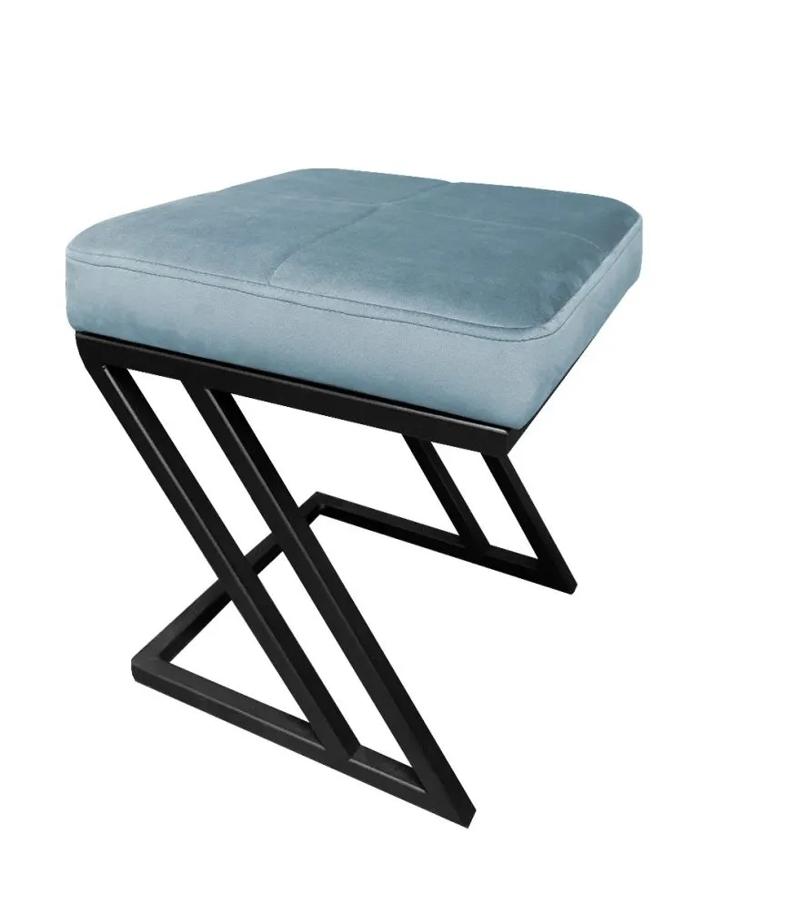 Pufa ZAZU BL VELVET szara na metalowym stelażu | MIRAT. w stylu LOFT kolekcja