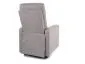Szary fotel z funkcją pionizacji do małego salonu Otus II Brego | MIRAT