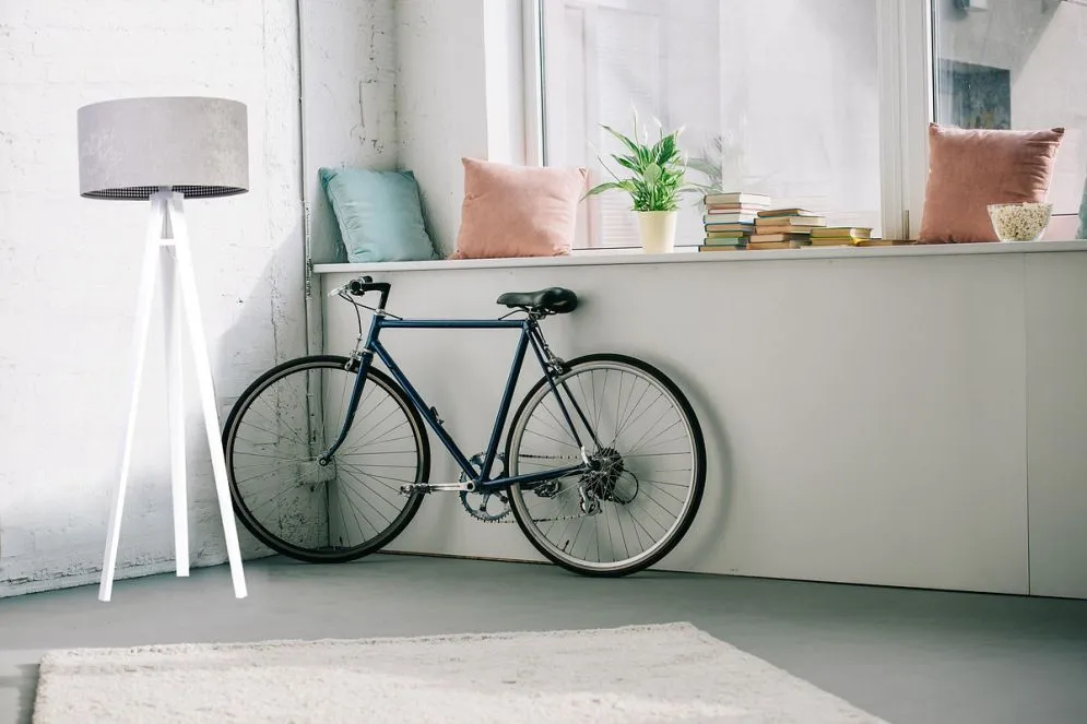 Lampa stojąca HOME 50 szara/biała z włącznikiem nożnym | MIRAT. w stylu kolekcja