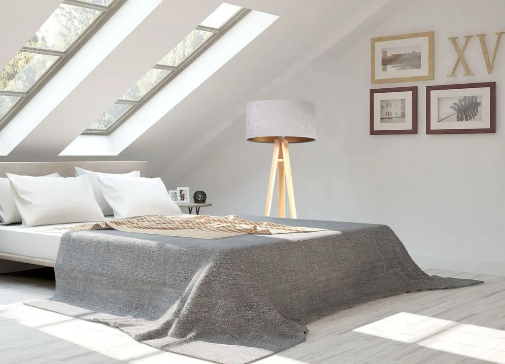 Lampa stojąca HOME 50 szara/złota/sosna na trójnogu | MIRAT.