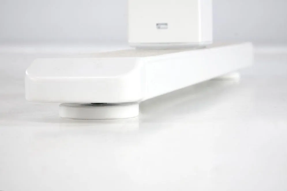 Biurko B53 białe/dąb złoty z regulacją wysokości młodzieżowe I sklep meblowy MIRAT.