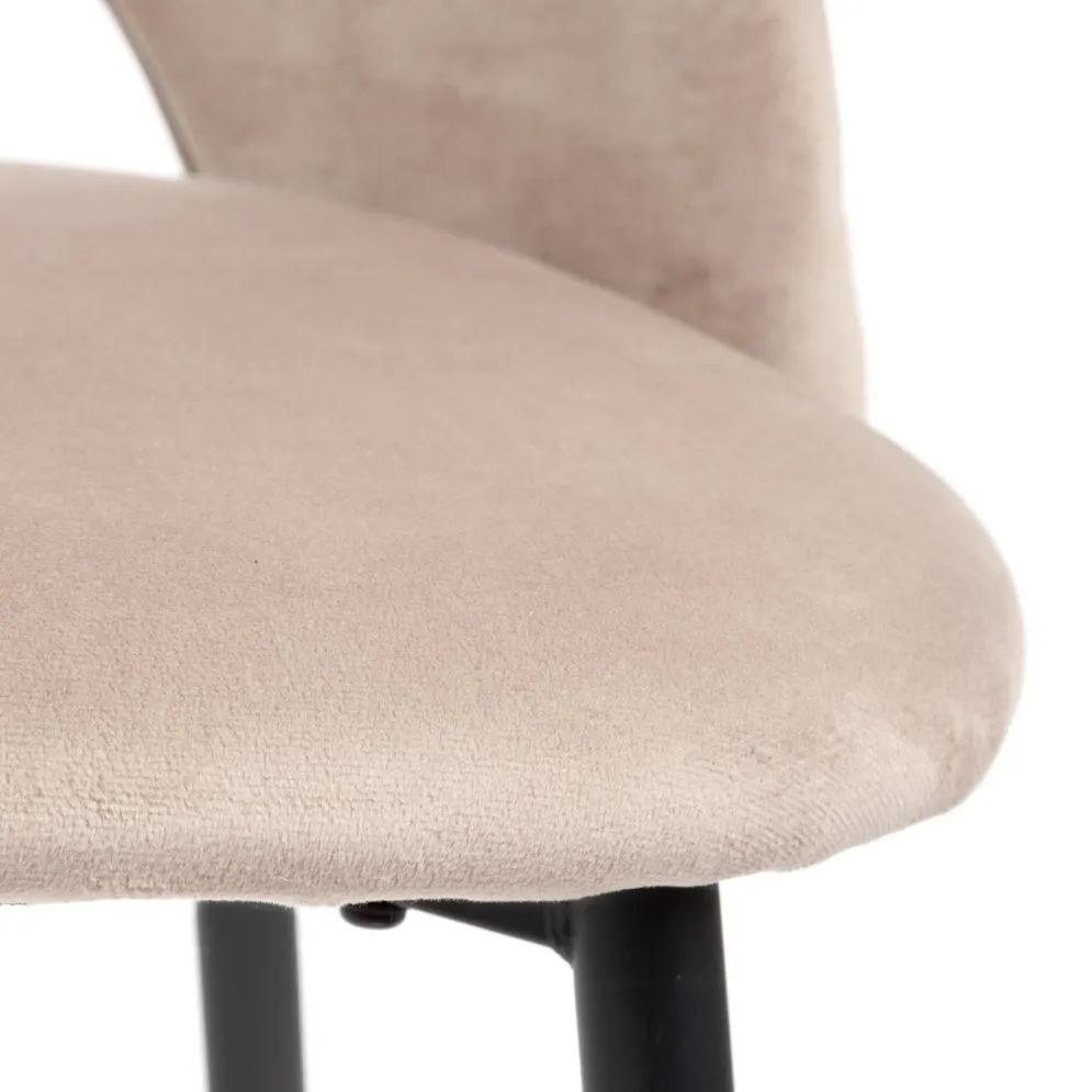 Krzesło welurowe TERCIO w kolorze beżowym z czarnymi nogami |MIRAT styl LOFT
