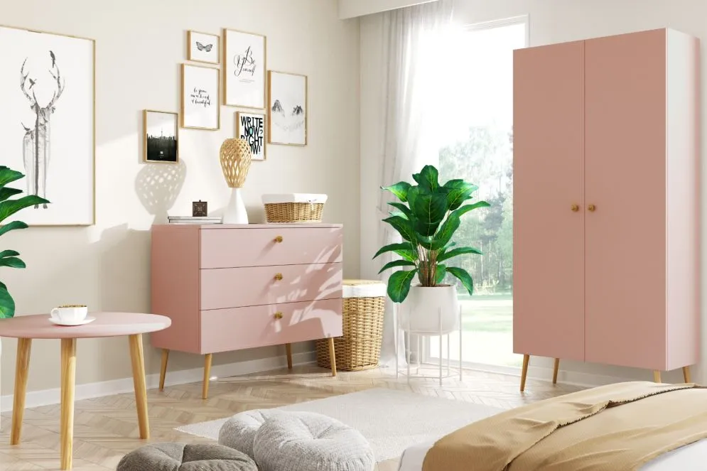 Stolik LEBEL 60x60 różowy na drewnianych nogach | MIRAT. styl SKANDYNAWSKI kolekcja LEBEL