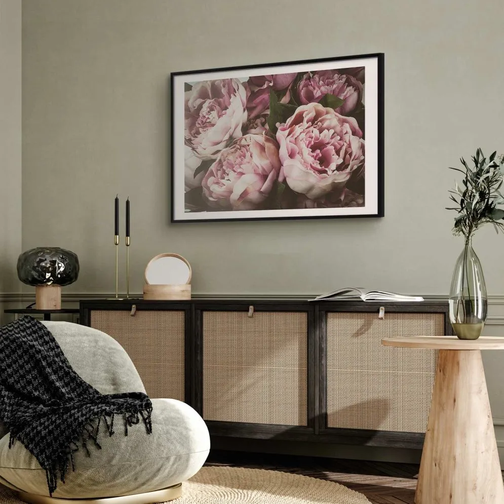 Plakat Różowe piwonie 90x60 cm z ramą czarną z marginesem | MIRAT.