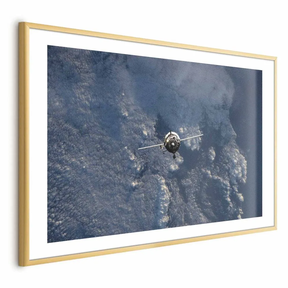 Plakat Błękitna planeta 90x60 cm z ramą złotą z marginesem | MIRAT.