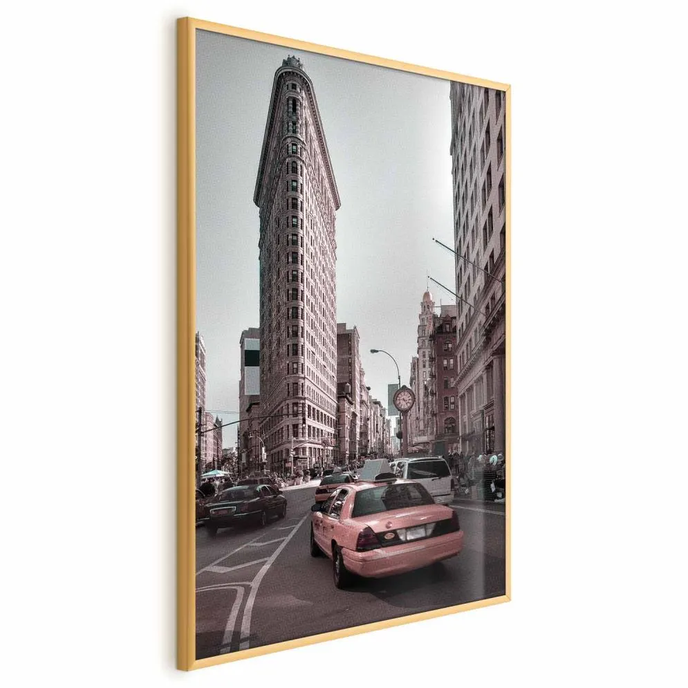Plakat Miejski ruch 21x30 cm z ramą złotą bez marginesu | MIRAT.